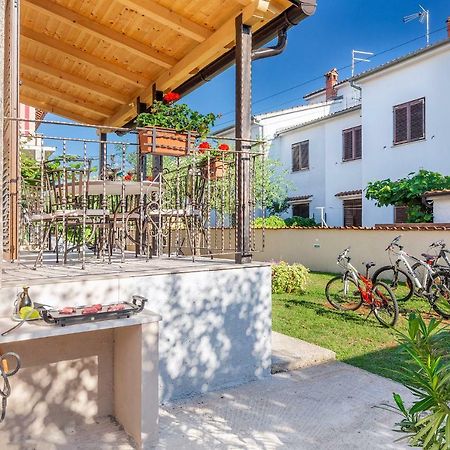 House Nono Apartment Porec Bagian luar foto