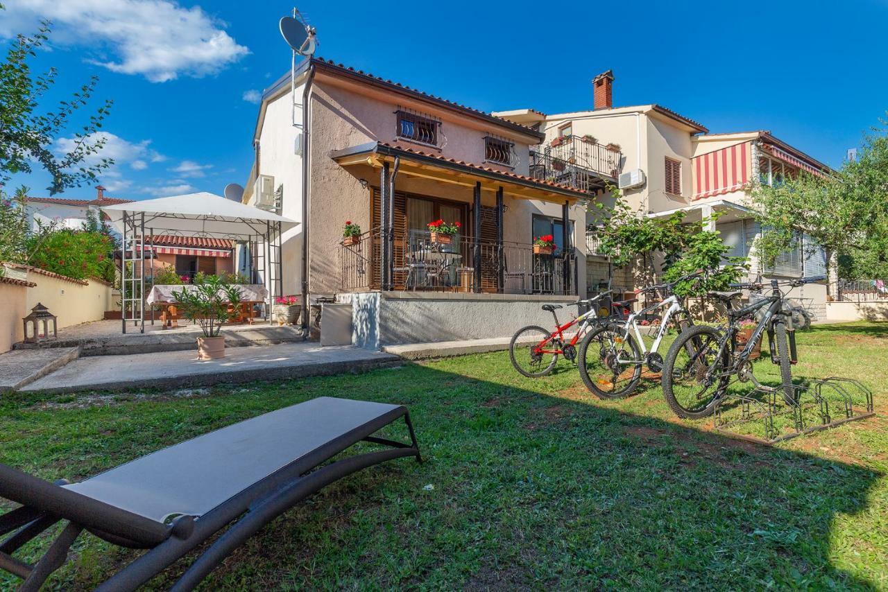 House Nono Apartment Porec Bagian luar foto